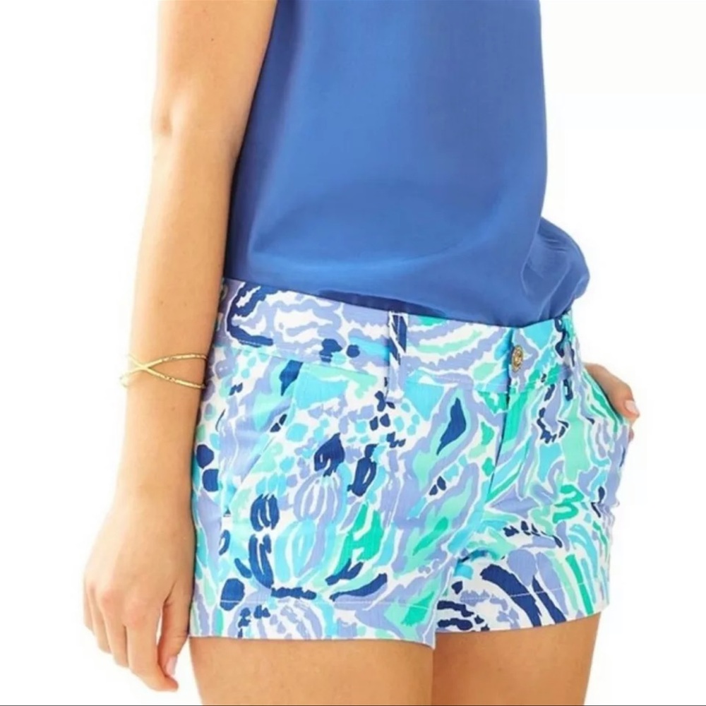 💜 Lilly Pulitzer Nice Ink Walsh Shorts 💜